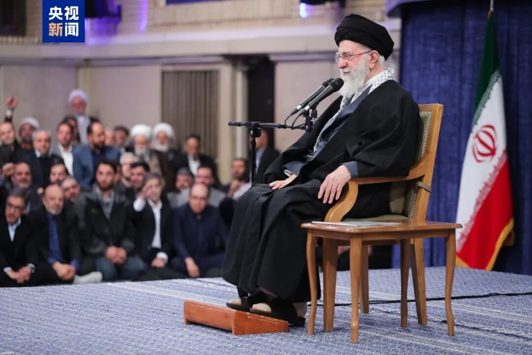 哈梅内伊遇害后，伊朗政权如何运转？新的最高领袖如何产生？拥有哪些权力？