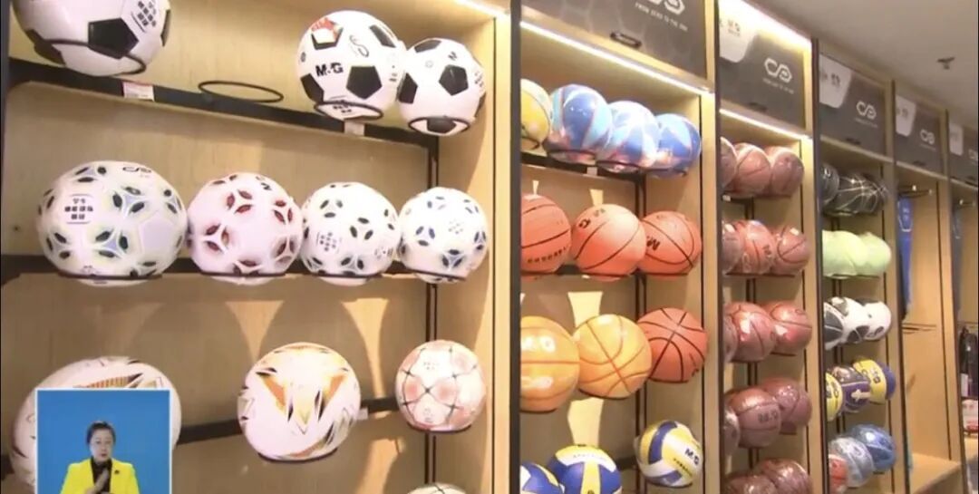 开学文具热销 购买更注重实用性 开学文具热销 购买更注重实用性