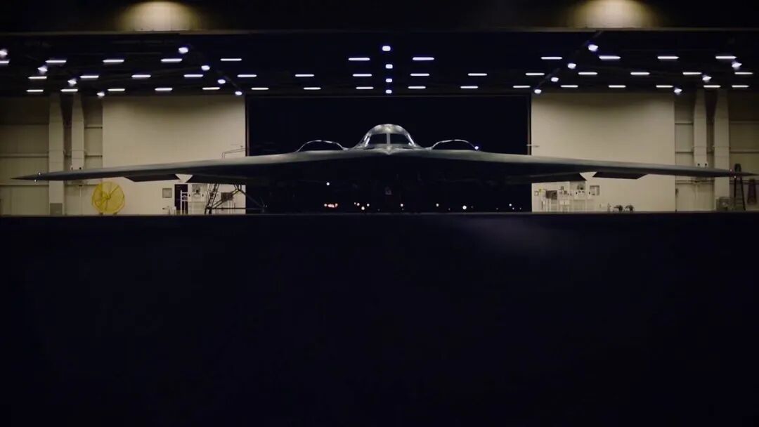 特朗普称对伊行动或持续约4周 伊朗发起大规模打击行动 特朗普称对伊行动或持续约4周 伊朗发起大规模打击行动