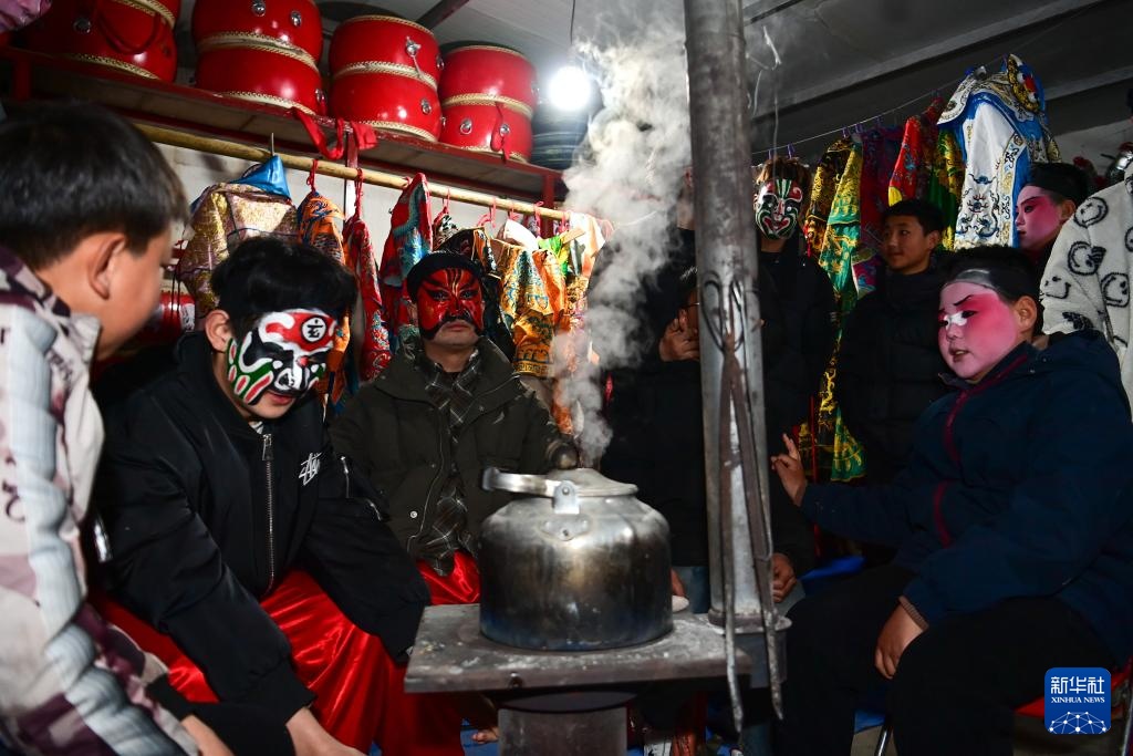 马社火,耍出精气神! 马社火,耍出精气神!