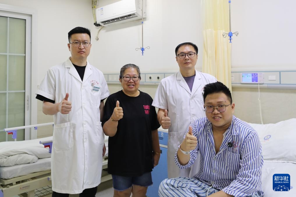 中越边境:仁心医术搭建“健康桥梁” 中越边境:仁心医术搭建“健康桥梁”