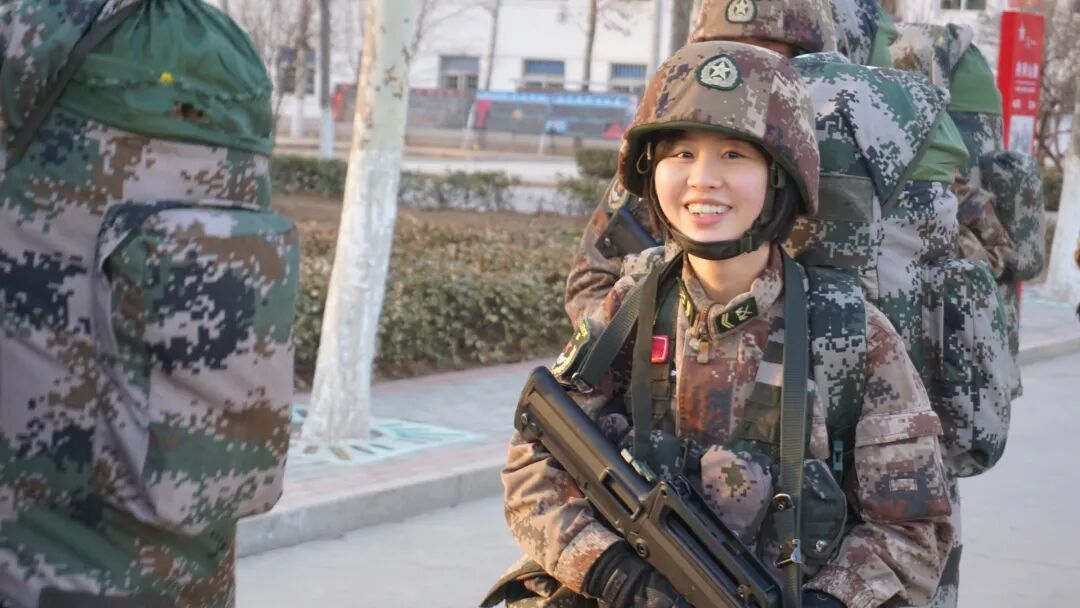 退役女兵,一天连救两人! 退役女兵,一天连救两人!