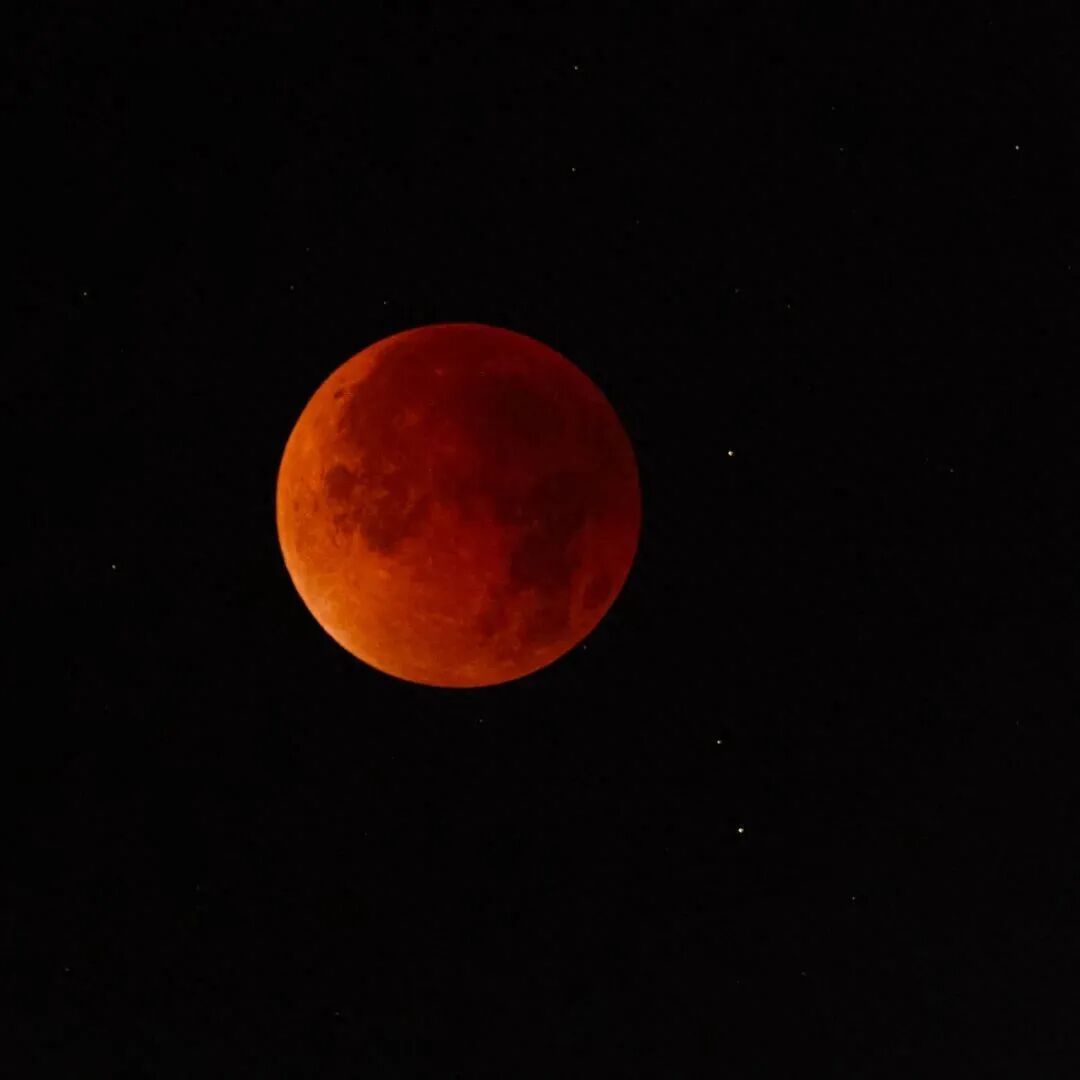 元宵逢“血月”易招灾祸?假的! 元宵逢“血月”易招灾祸?假的!