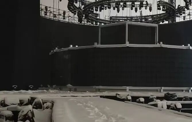 罕见！山西长治三月现暴雪，有市民实测积雪厚达20厘米，湖南卫视元宵晚会因此暂停彩排