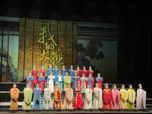 国台办回应！小百花赴台演出圈粉，台湾观众：我们都爱陈丽君！