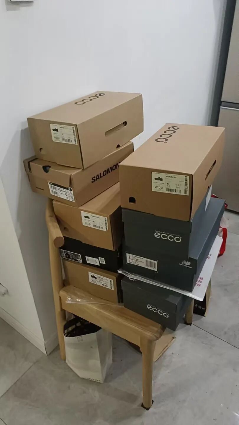 利用7天无理由退货“买真退假”,12人被抓!上海警方披露细节 利用7天无理由退货“买真退假”,12人被抓!上海警方披露细节