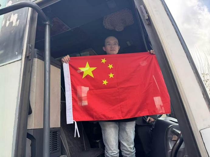 大部分中国公民已撤离伊朗！美国3小时连发6条撤离令