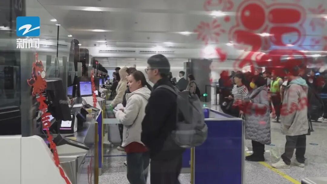 “想先斩后奏！” 大家忙着开学，一名学生却瞒着父母飞韩国，出国原因太可笑！