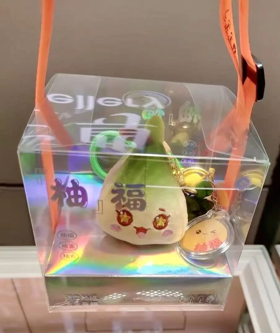 3毫克手机黄金贴溢价8倍，为何热销广佛市场？