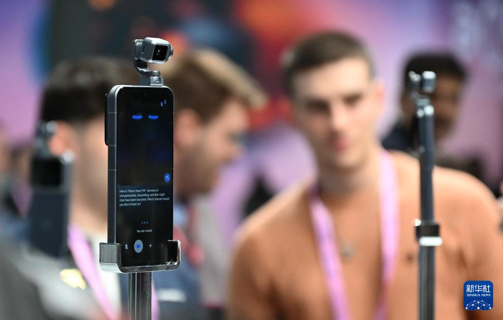 中国技术亮相世界移动通信大会