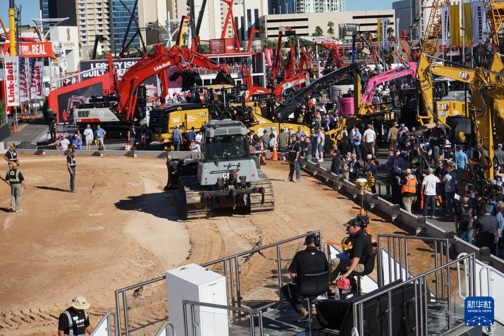中国工程机械领军企业亮相北美最大工程机械展 中国工程机械领军企业亮相北美最大工程机械展