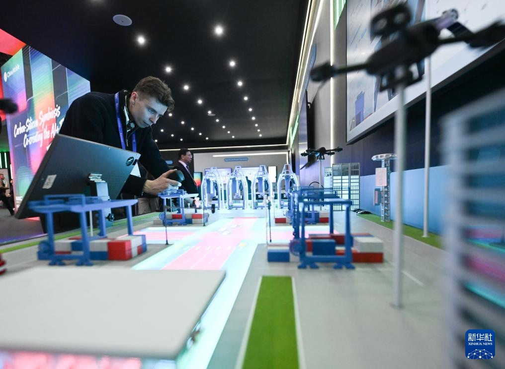 中国技术亮相世界移动通信大会