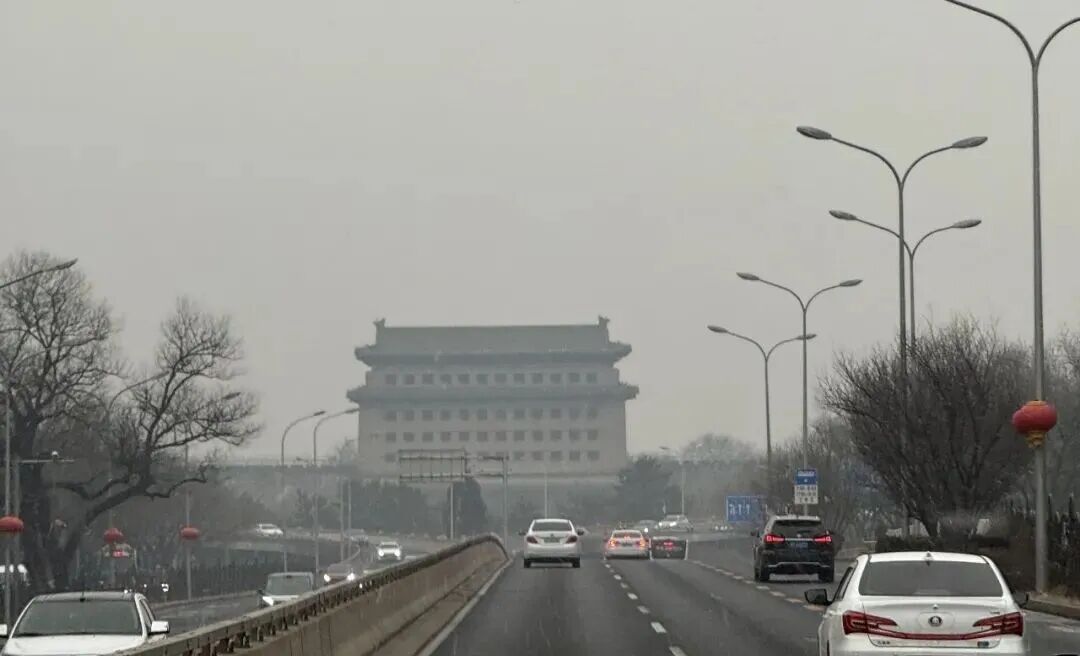 北京的雪又来了！道路结冰黄色预警，降雪预计持续到——