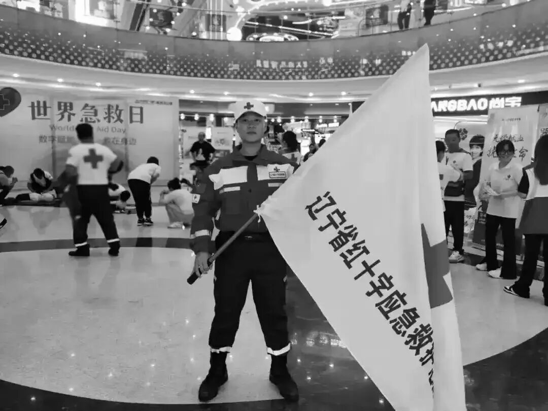 追忆金城龙：纪念雷锋 又见雷锋