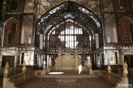 世界遗产玫瑰宫在空袭中受损