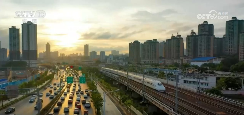 逆势而上、持续向好 “十四五”规划主要目标任务胜利完成