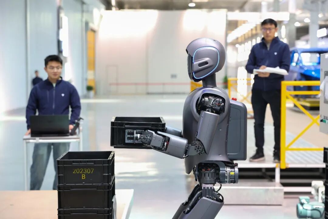 两会经济热点快评｜再次设定经济增长区间目标，有何深意？