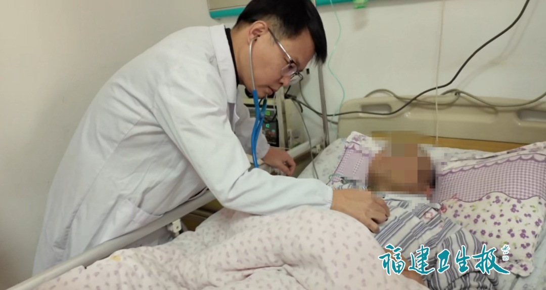 福建49岁高管“胃痛”忍了一晚，差点被夺命！医生警告：一周抢救28人！千万别拖