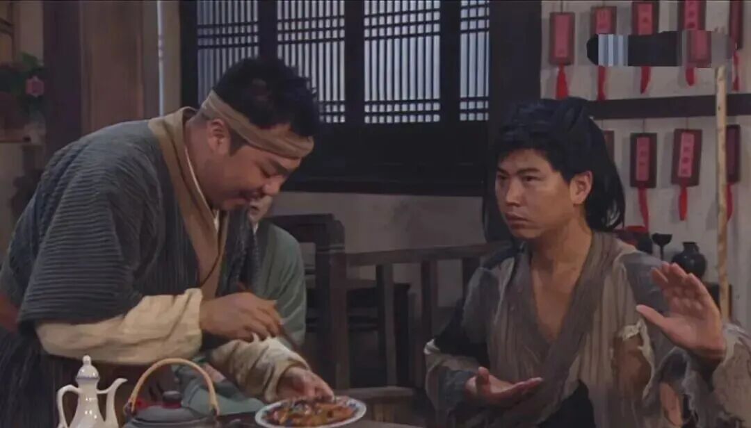 《武林外传》20年后最大彩蛋！剧中演员坚持做爱心粥5年！完全免费，谁都能来吃