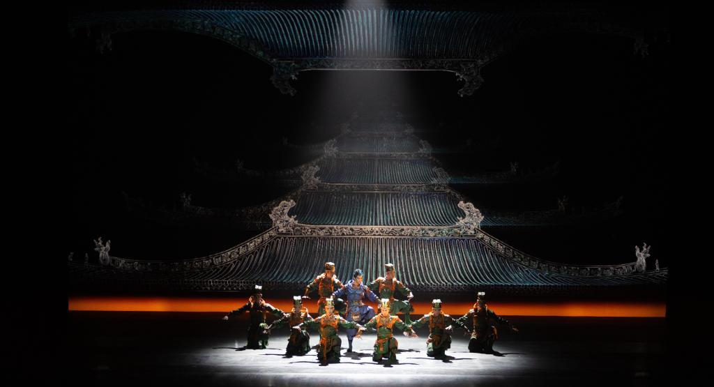 这场视听盛宴，让历史“舞”了起来