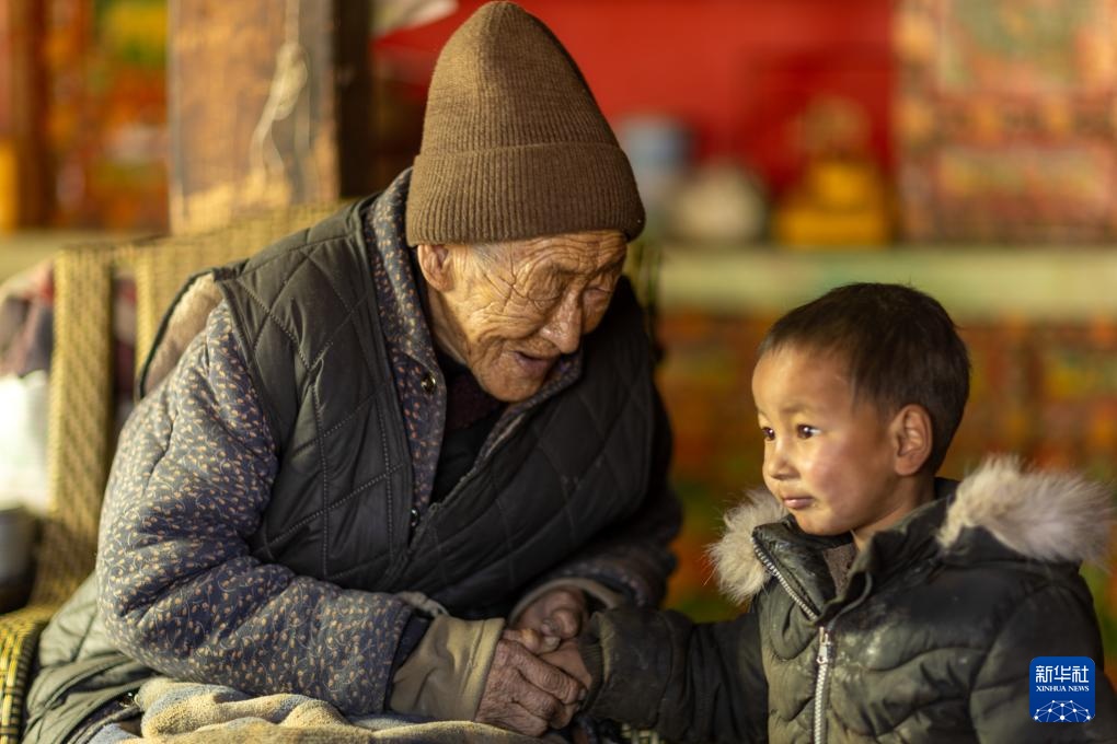 高原长寿姐妹花