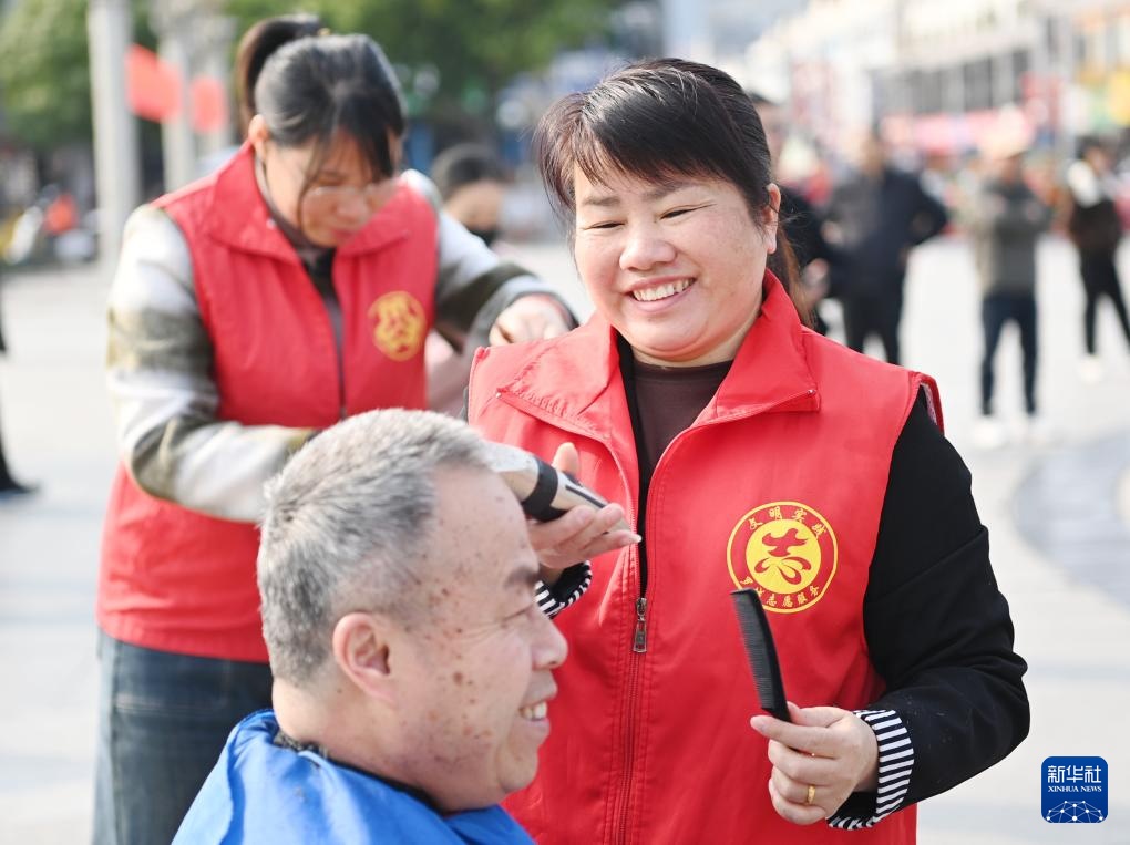 迎接“三八”国际妇女节