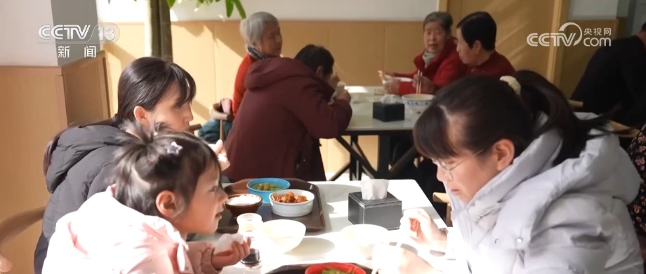 我从基层来 | 从“养老”到“带娃” 民情日记写满千家万户操心事