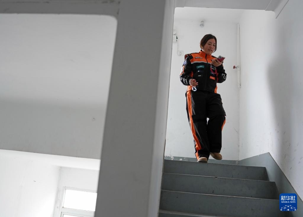 外卖骑手田丹：“骑”开得胜 &nbsp;绽放精彩