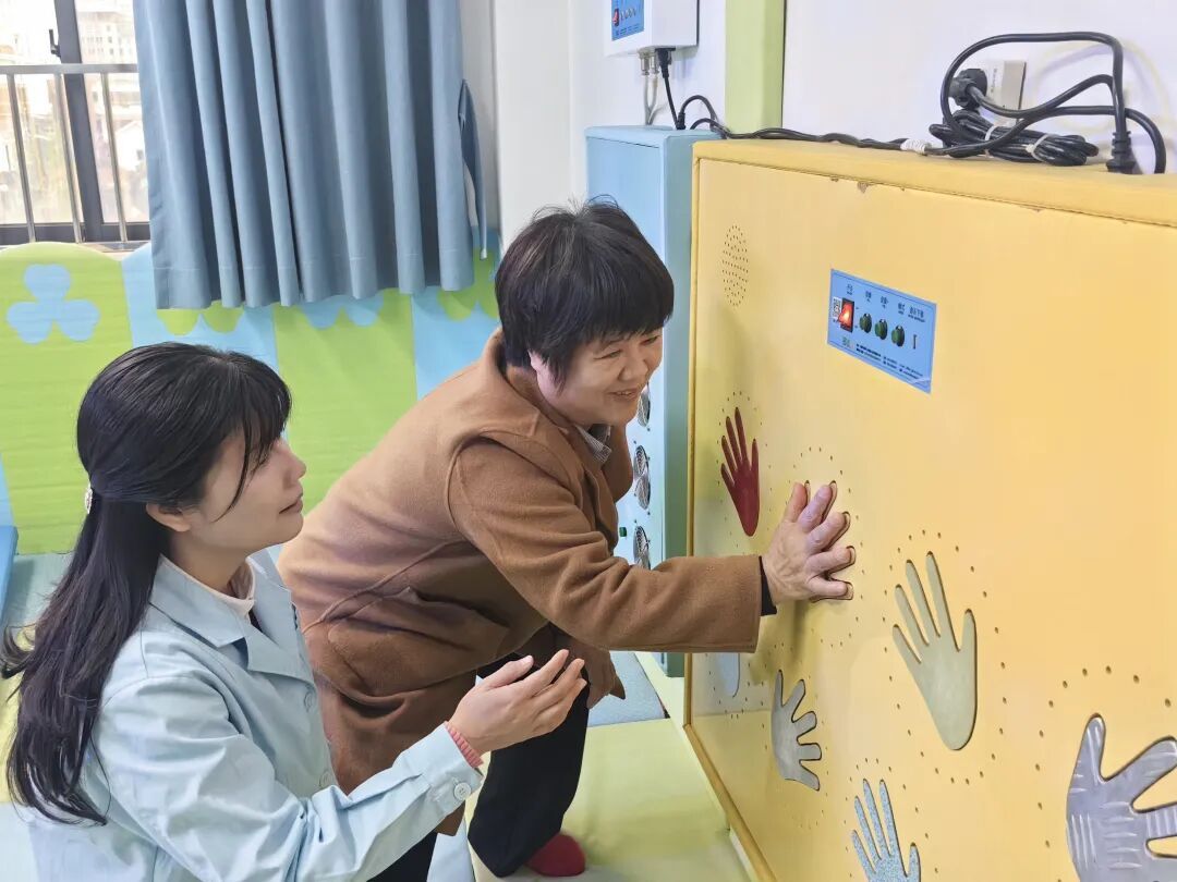 她主动申请调到这个岗位,瞒了丈夫半年…… 她主动申请调到这个岗位,瞒了丈夫半年……