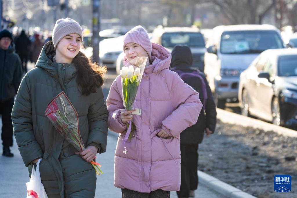 全球多地庆祝“三八”国际妇女节