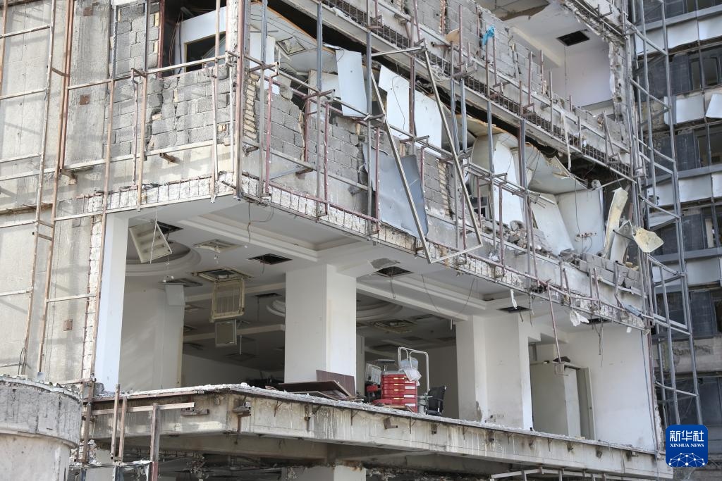 伊朗医疗界人士集会抗议美以袭击 伊朗医疗界人士集会抗议美以袭击