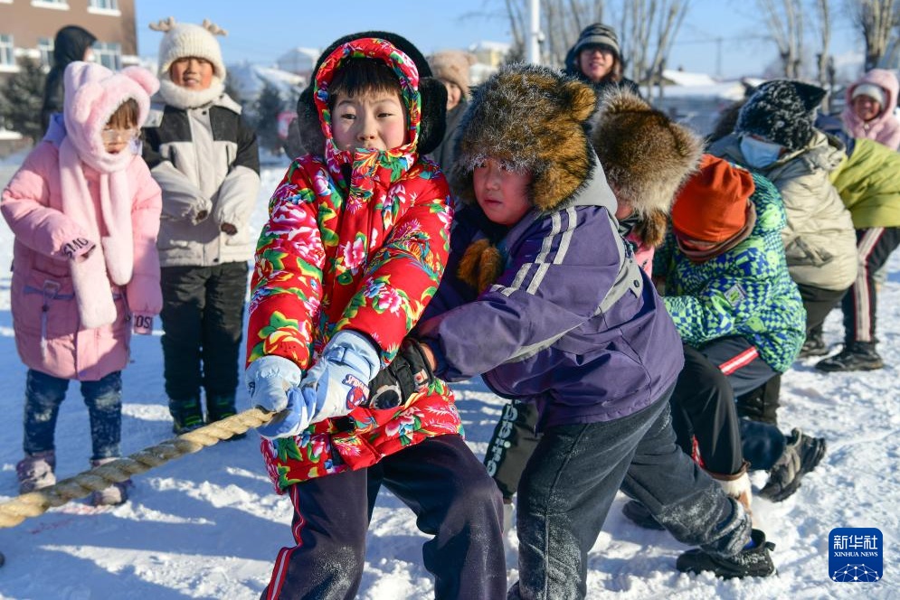 “春秋假”写入报告，别让家长“请假”