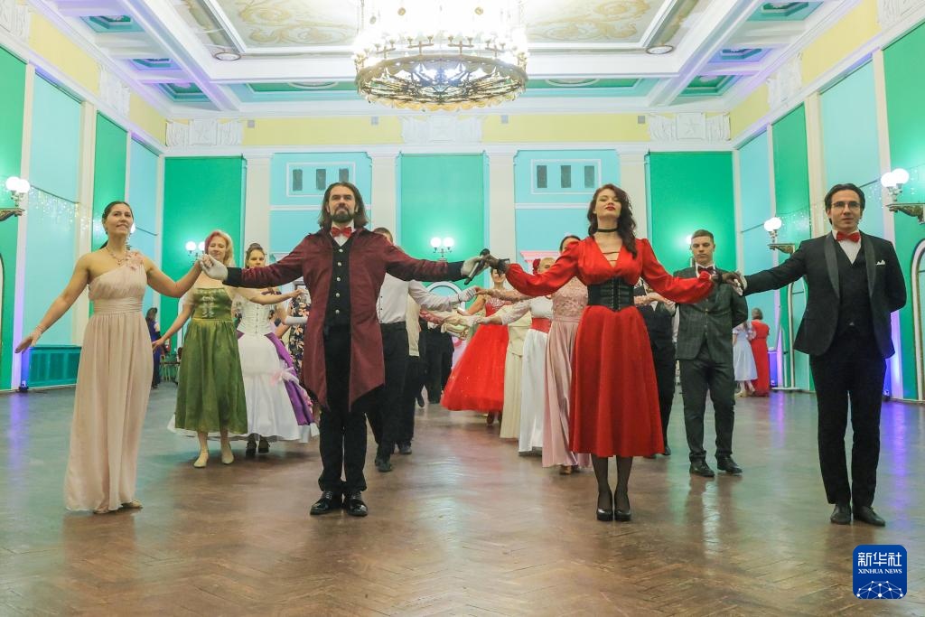 世界多地举行活动庆祝国际妇女节