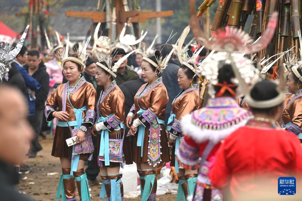 可爱的乡村——春满坡会