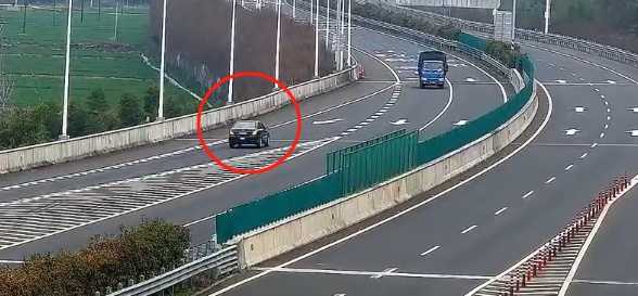 杭州高速上,17年驾龄老司机竟在主线逆行! 杭州高速上,17年驾龄老司机竟在主线逆行!
