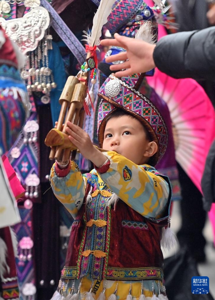 可爱的乡村——春满坡会