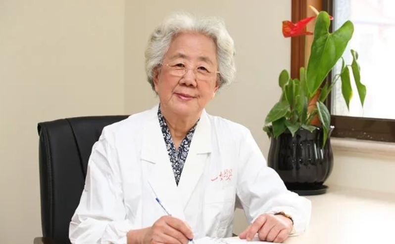哀悼!一妇婴华嘉增教授在上海去世,享年102岁……她曾保护了无数个妈妈 哀悼!一妇婴华嘉增教授在上海去世,享年102岁……她曾保护了无数个妈妈