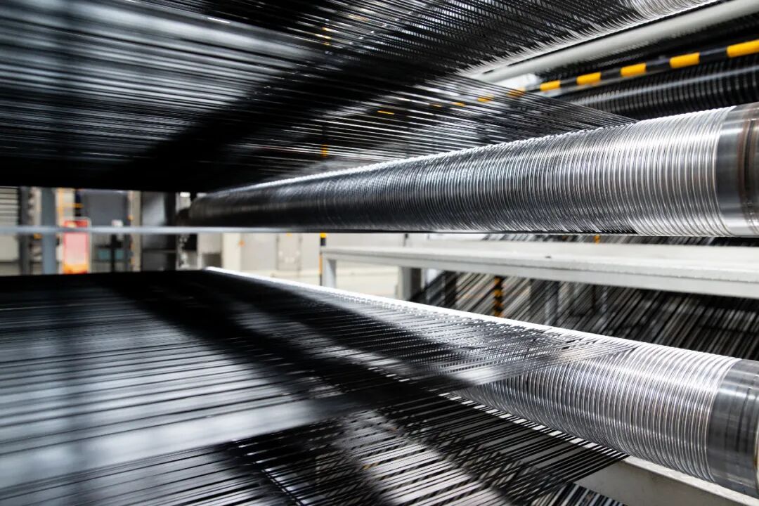 重大跨越！中国量产“地表最强”碳纤维