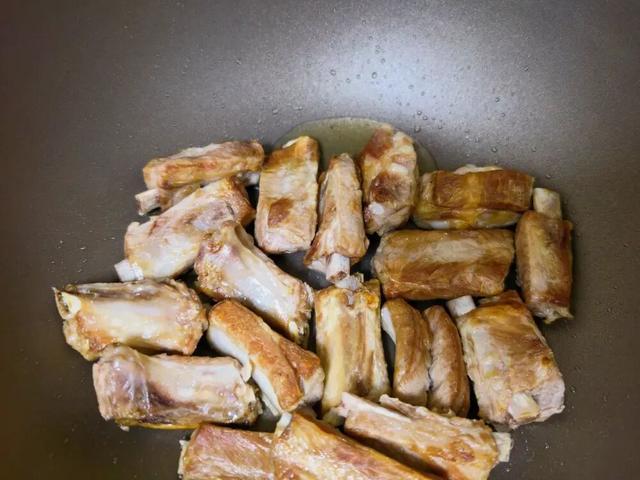 天塌了!这种肉只是看着瘦,其实是热量炸弹!千万别多吃 天塌了!这种肉只是看着瘦,其实是热量炸弹!千万别多吃