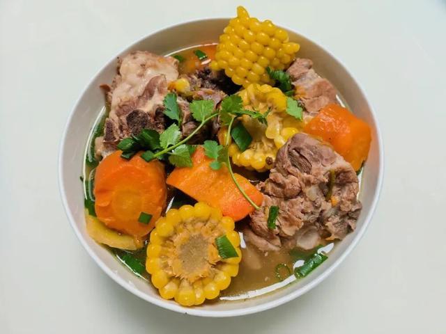 天塌了!这种肉只是看着瘦,其实是热量炸弹!千万别多吃 天塌了!这种肉只是看着瘦,其实是热量炸弹!千万别多吃