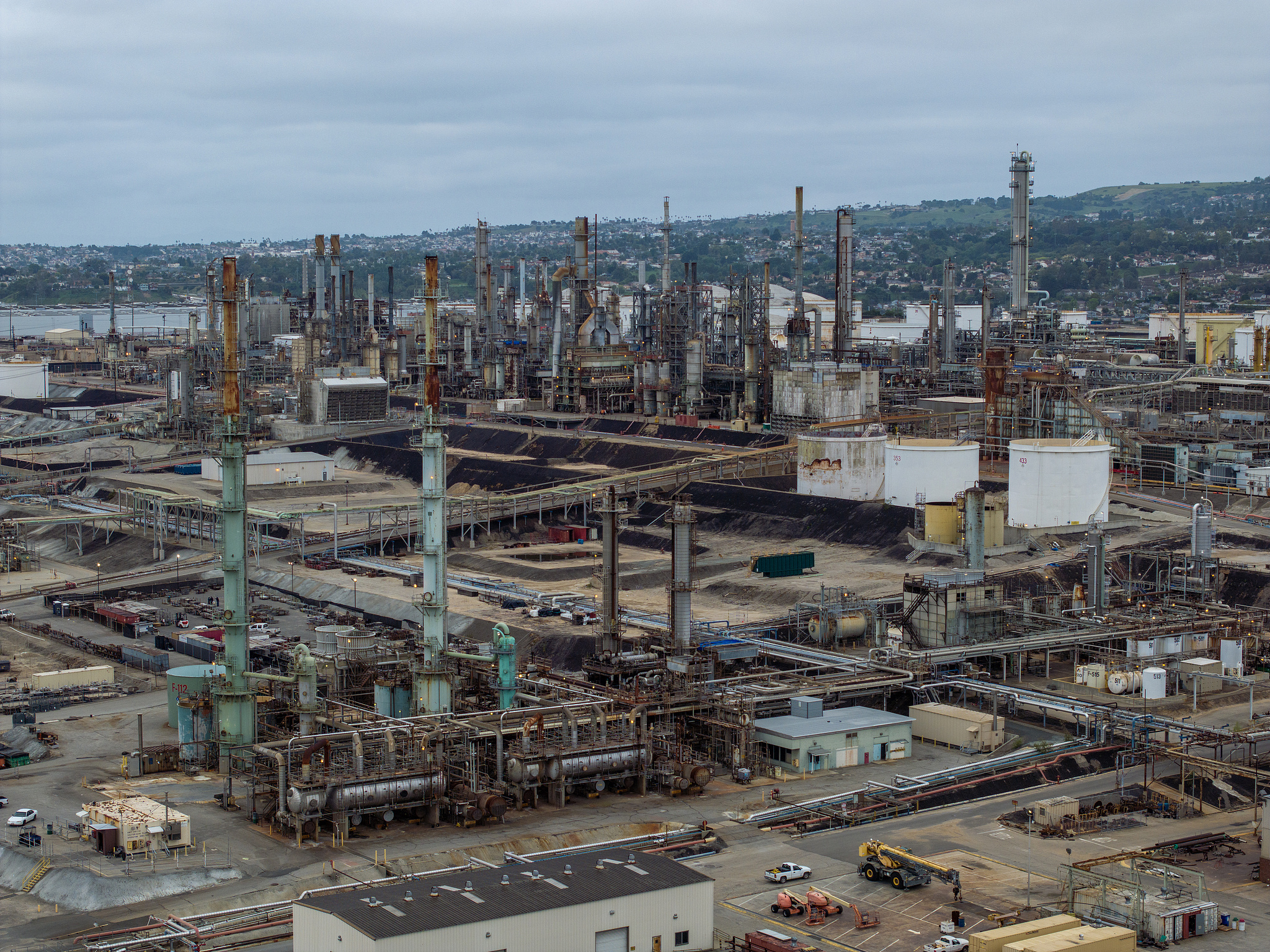 特朗普宣布将在得州建设美国50年来首座新炼油厂