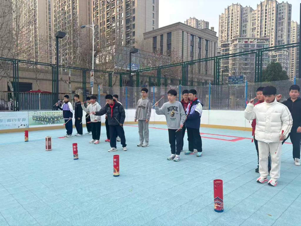 新学期来啦！让每一位学生“身上有汗、眼里有光”