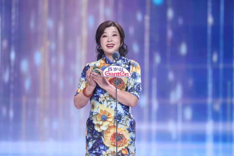 电视剧、微短剧品质盛典登陆上海：肖战孙俪折桂，刘晓庆寄语新赛道