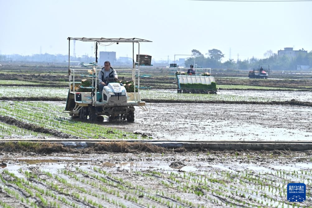 春耕“科技范”