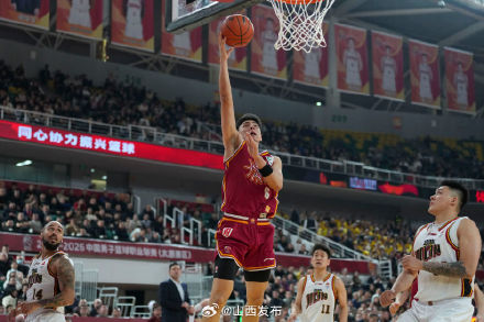 CBA常规赛:山西汾酒胜吉林长白山恩都里 CBA常规赛:山西汾酒胜吉林长白山恩都里