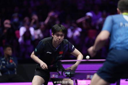王楚钦顺利晋级8强