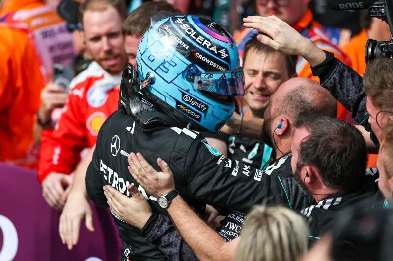 浓度爆表，不少人激动偶遇！上海本周末迎重磅大赛！苏翊鸣与拉塞尔梦幻同框