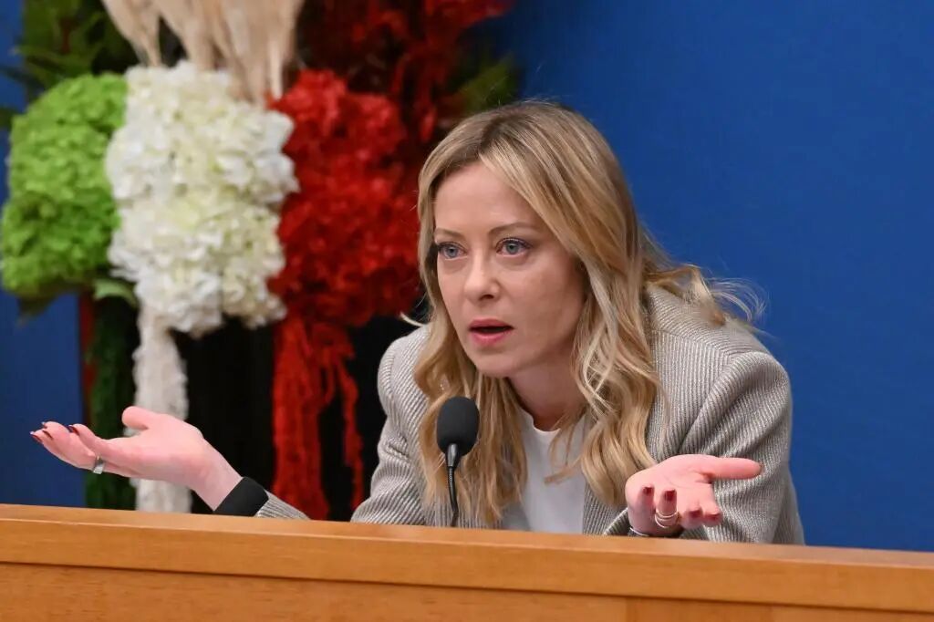 意大利总理:这是屠杀!美媒实锤:是美国“战斧”炸了伊朗小学 意大利总理:这是屠杀!美媒实锤:是美国“战斧”炸了伊朗小学