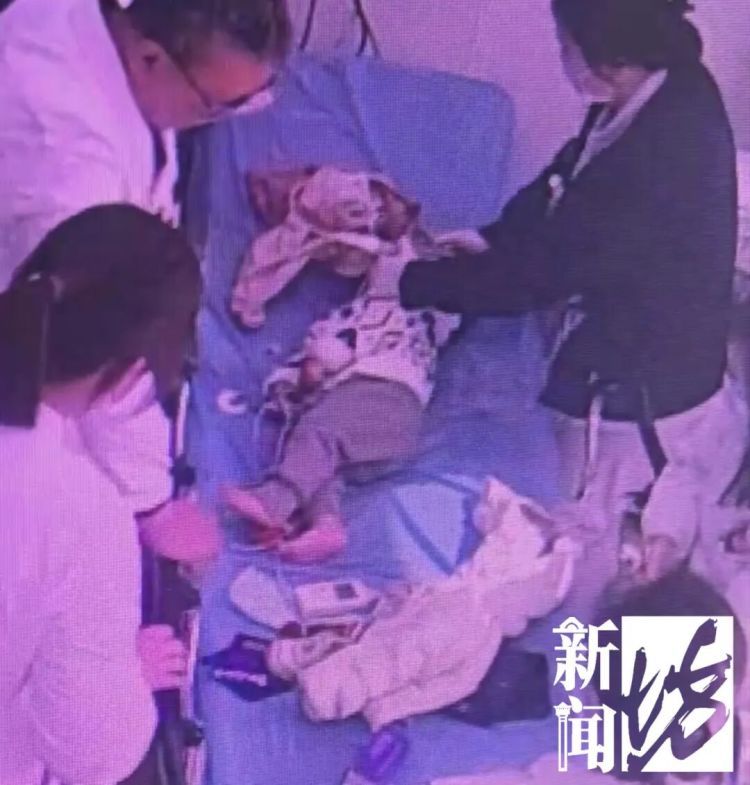 “怎么不留个证据”？上海街头突发，他的回答让人破防！