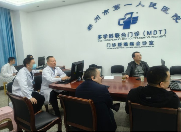 52岁男子咳嗽3个月老不好，到医院一查发现16cm巨型肿瘤